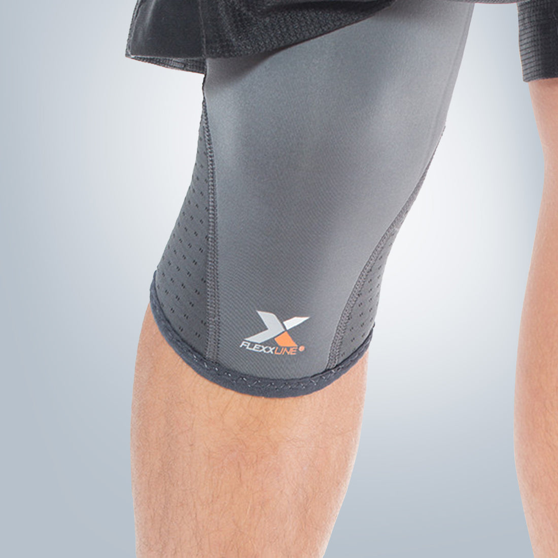 Knee Compression Sleeve Preview #2
